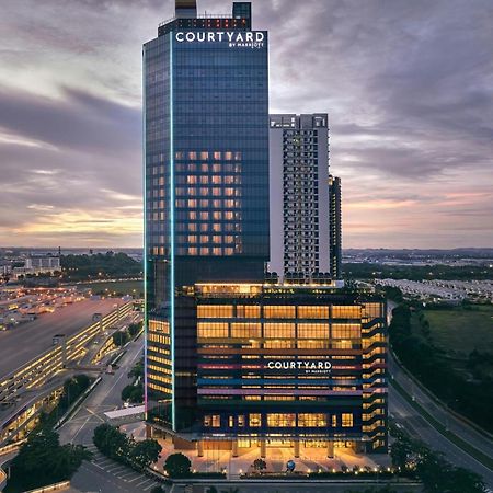 Hotel Courtyard By Marriott Setia Alam Exterior foto