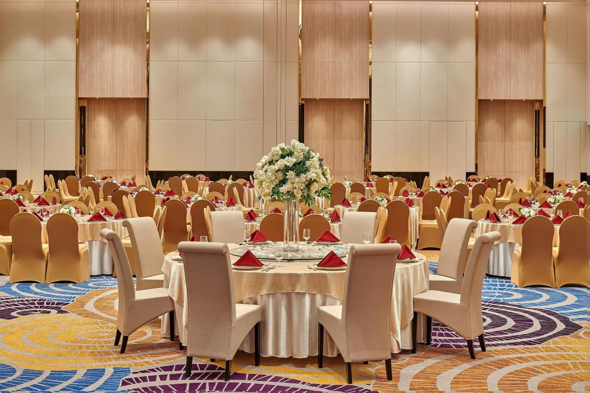 Hotel Courtyard By Marriott Setia Alam Exterior foto